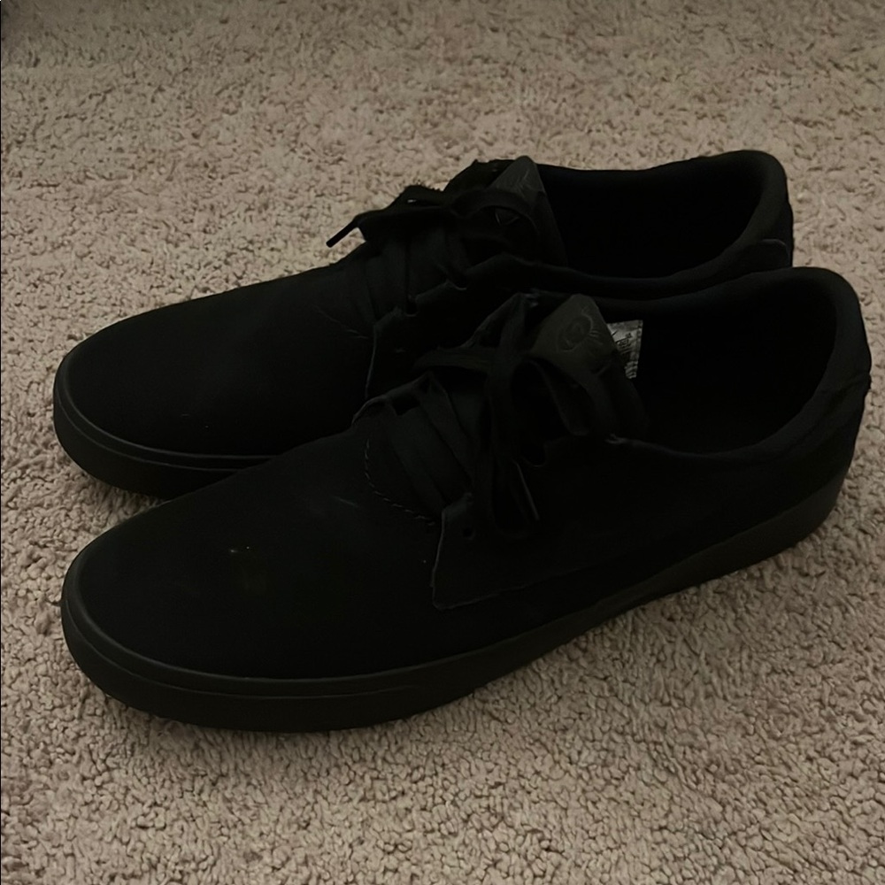 Nike Black Sneakers Minimalist Design